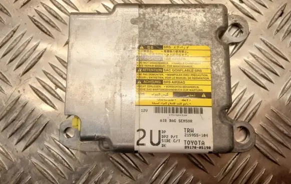 Toyota Avensis T250 Airbag control unit/module 8917005190