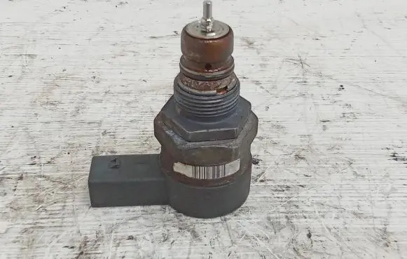 Fuel pressure sensor
