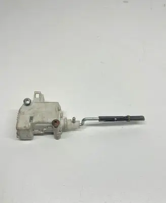 Volkswagen Golf V Central locking motor 1K6810773