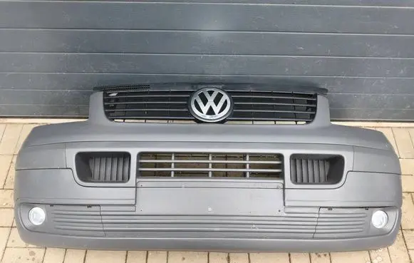 Volkswagen Transporter - Caravelle T5 Front bumper upper radiator grill 7H0807101