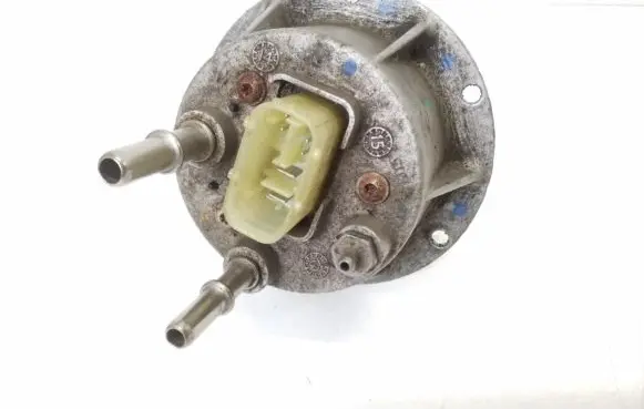 Maserati Ghibli Fuel filter housing 