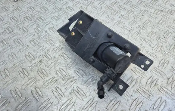 Mazda 3 I Headlight washer spray nozzle BP4R5182Y P3830 P3902