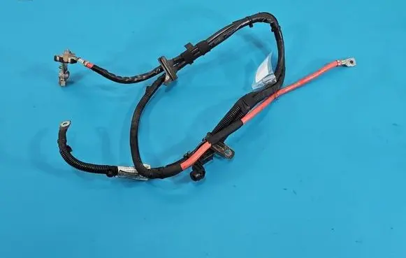 Positive cable (battery)