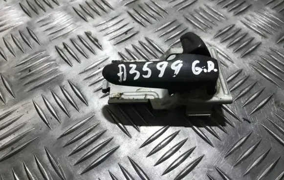 Mazda 626 Rear door interior handle mdh20i
