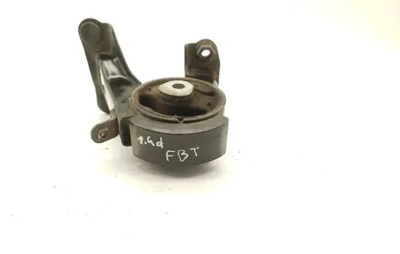Toyota Auris E180 Gearbox mount 309E05