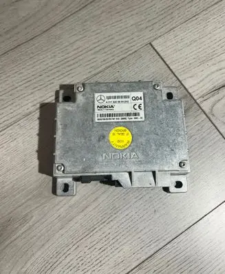 Mercedes-Benz E W211 Phone control unit/module A2118205885