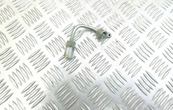 Fuel injector supply line/pipe