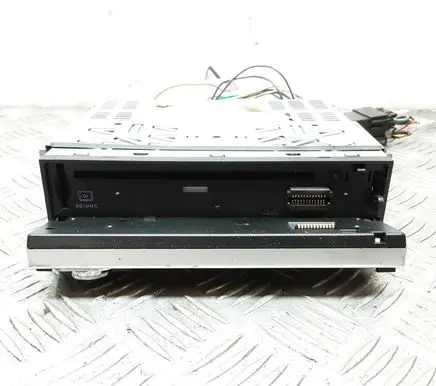 Fiat Doblo Radio/CD/DVD/GPS head unit 5221620 MK92NW1129