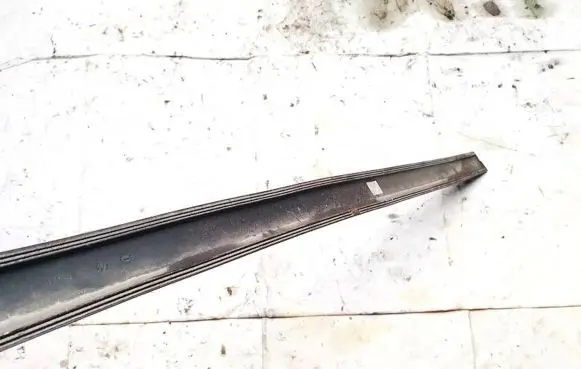 Skoda Octavia Mk2 (1Z) Front door trim (molding) 1a0853515d