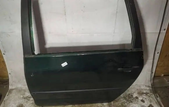 Seat Alhambra (Mk1) Rear door 