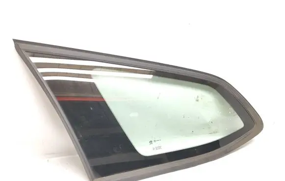Peugeot 308 Rear side window 43R00048 DOT24M189AS2 E000255