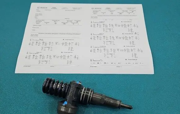 Skoda Octavia Mk2 (1Z) Fuel injector 0414720215 IMPRK1599202