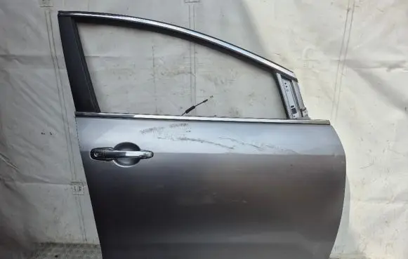 Mazda CX-7 Front door