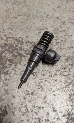 Audi A3 S3 8P Fuel injector 038130073AG