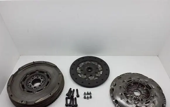 Toyota Verso Clutch set kit 31255005160