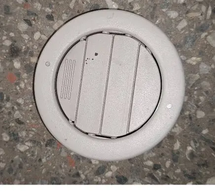 Ford Transit Air vent grill in roof Yc3h19893