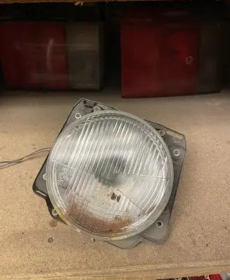 Volkswagen Golf II Headlight/headlamp 20R005 7R048