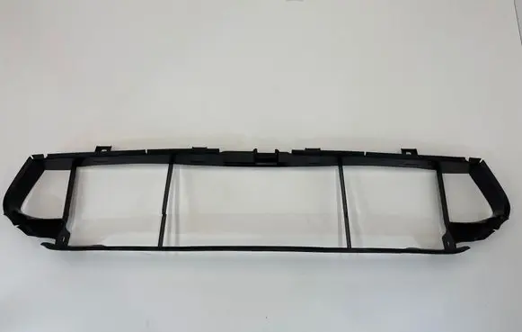 BMW M5 F90 Intercooler air guide/duct channel 8073494