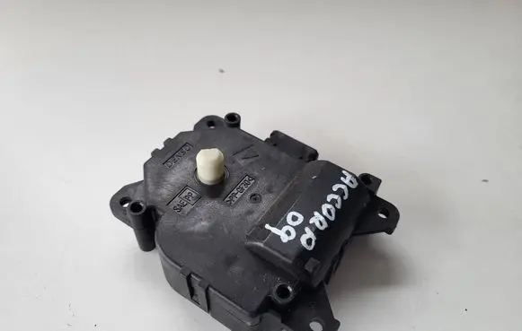 Honda Accord A/C air flow flap actuator/motor 1138002990