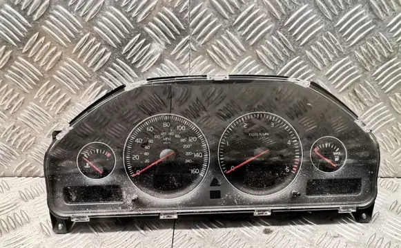 Volvo XC90 Speedometer (instrument cluster) 31296337