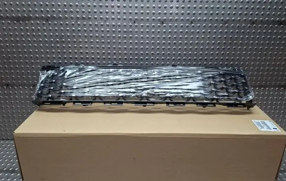 Fiat 500 Front bumper lower grill S26336915 735619520