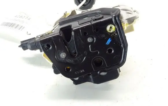 Seat Exeo (3R) Rear door lock 8E0839016AA