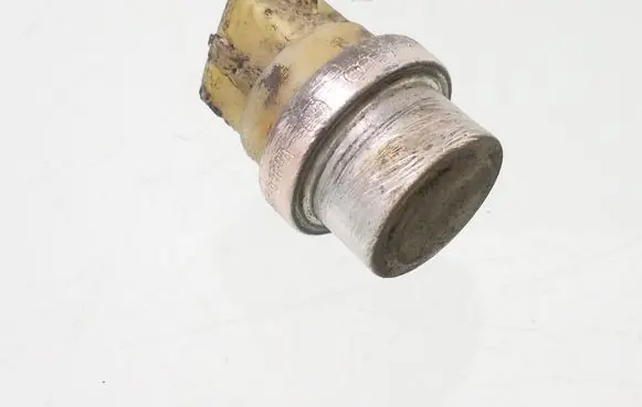 Coolant temperature sensor