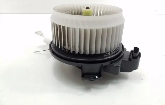 Toyota Auris 150 A/C air flow flap actuator/motor 8710302150