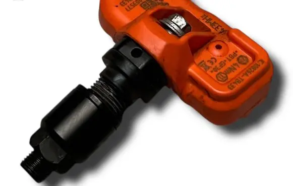 BMW 2 F44 Tire pressure sensor T439 W08301B433