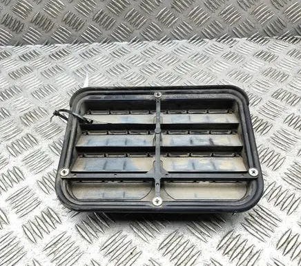 Mercedes-Benz CL C216 Quarter panel pressure vent A2218200775