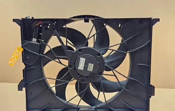 Mercedes-Benz CL C216 Electric radiator cooling fan