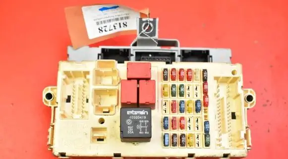 Fiat Stilo Fuse box set C106