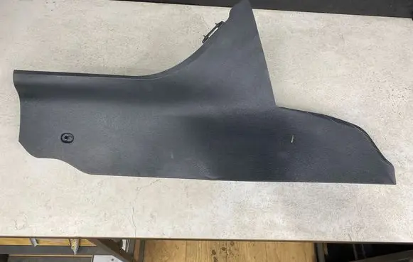 Skoda Octavia Mk2 (1Z) Centre console side trim front 1Z1863045A