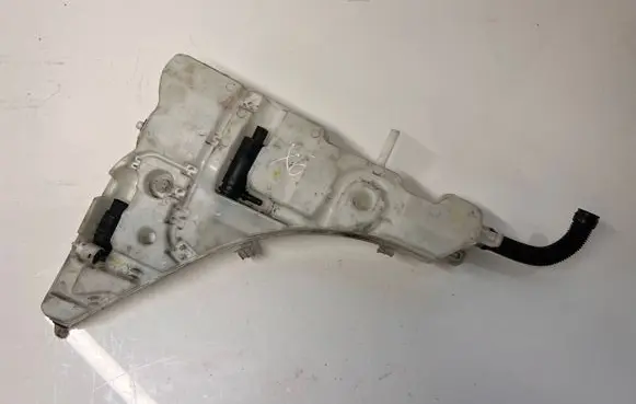 BMW X5 F15 Windshield washer fluid reservoir/tank 7292424