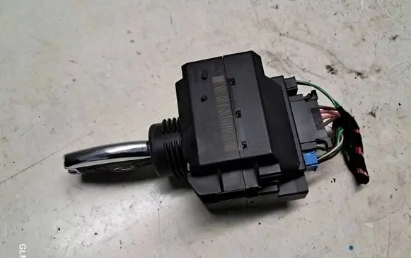 Mercedes-Benz CLK A209 C209 Ignition lock A2095453308