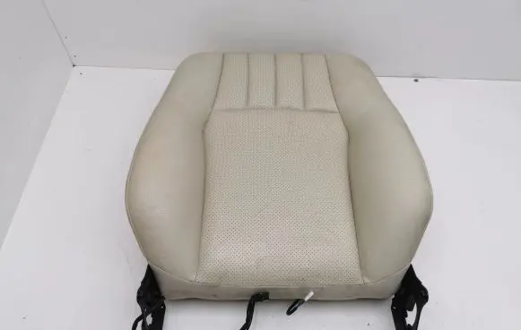 Mercedes-Benz C W203 Front driver seat 