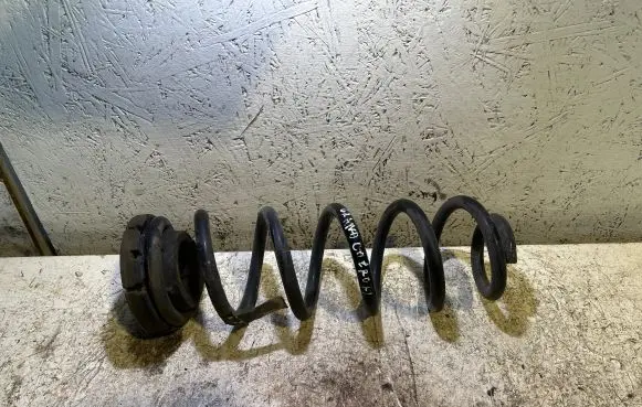 Jeep Grand Cherokee WL Rear coil spring
