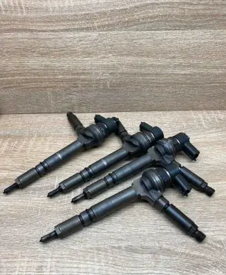 BMW 7 E65 E66 Fuel injector 0445110