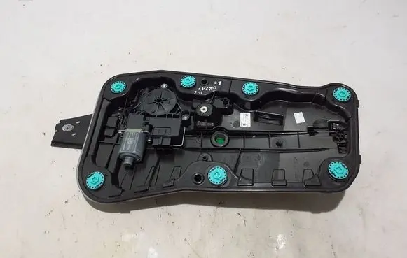 Skoda Octavia Mk4 Rear window lifting mechanism without motor 5E3839655A