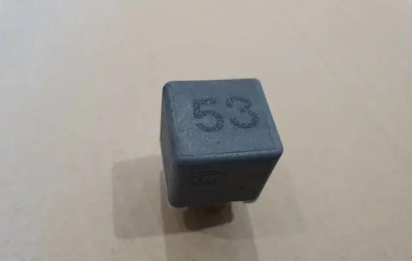 Volkswagen Golf II Other relay 141951253B