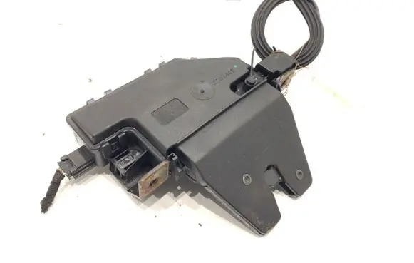 BMW 3 E92 E93 Tailgate exterior lock 7840617
