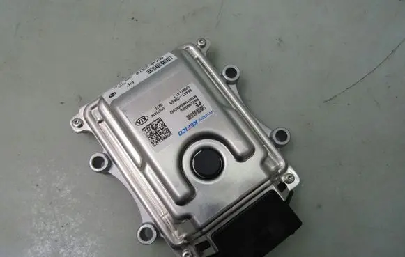 KIA Stonic Engine control unit/module ECU 9544126EE0 9544026EF0