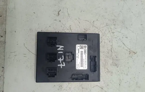 Audi Q5 SQ5 Comfort/convenience module 8K0907063DH 08016001