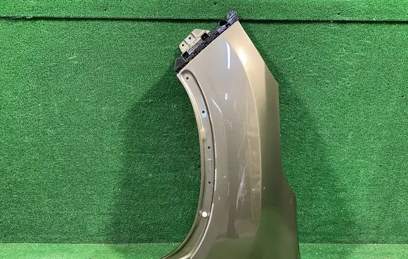 Subaru Forester SK Fender FORESTERVBLOTNIK