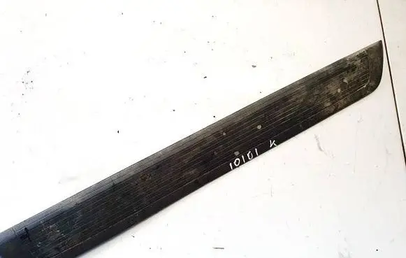 Honda FR-V Rear sill trim cover 84252sjd0030 84252-sjd-0030