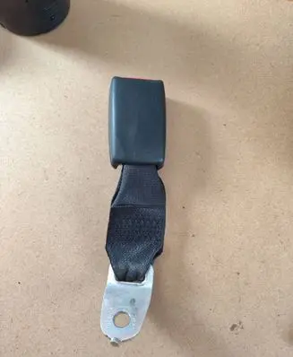 Mazda 3 II Rear seatbelt buckle BBN9
