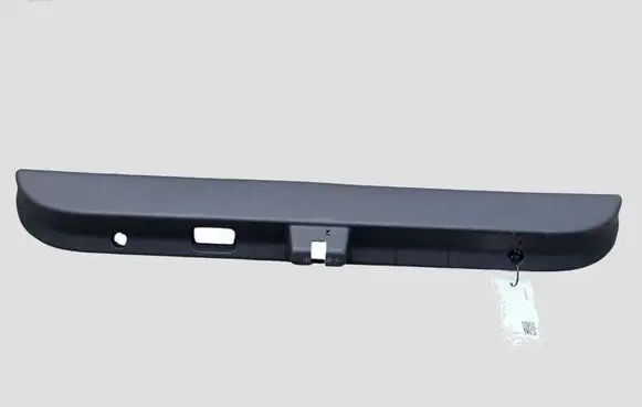 Mercedes-Benz EQE v295 Tailgate/boot lid lock trim 0129530500