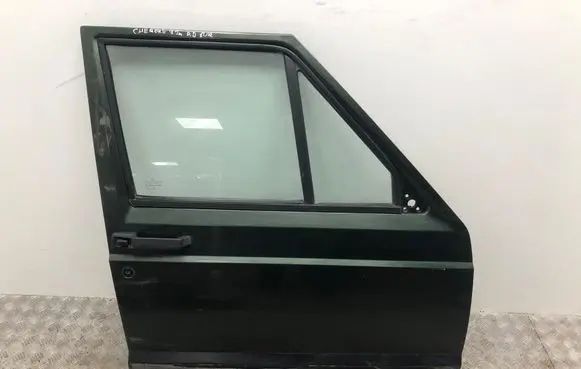 Jeep Cherokee Front door