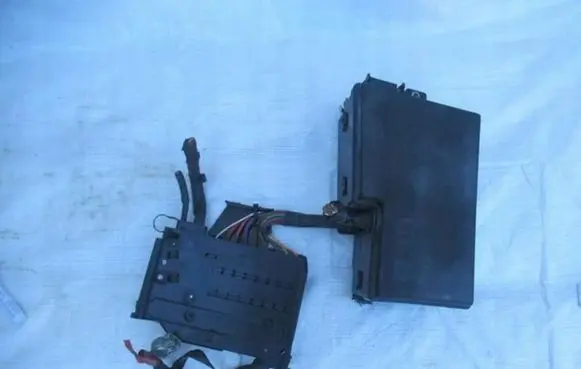Ford C-MAX II Fuse box set F1DT-14K733-BAC