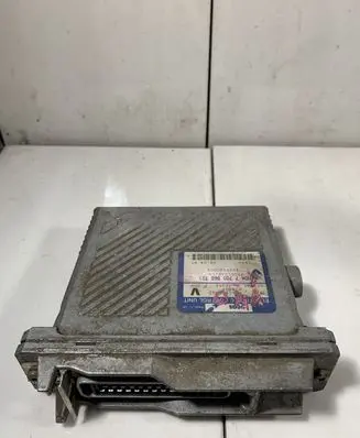 Volvo S40, V40 Engine control unit/module 7700868321